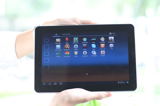 Galaxy Tab 10.1 giá chưa tới 15 triệu