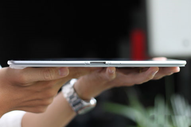 Galaxy Tab 10.1 giá chưa tới 15 triệu