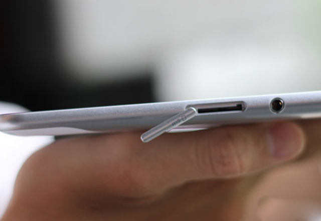 Galaxy Tab 10.1 giá chưa tới 15 triệu