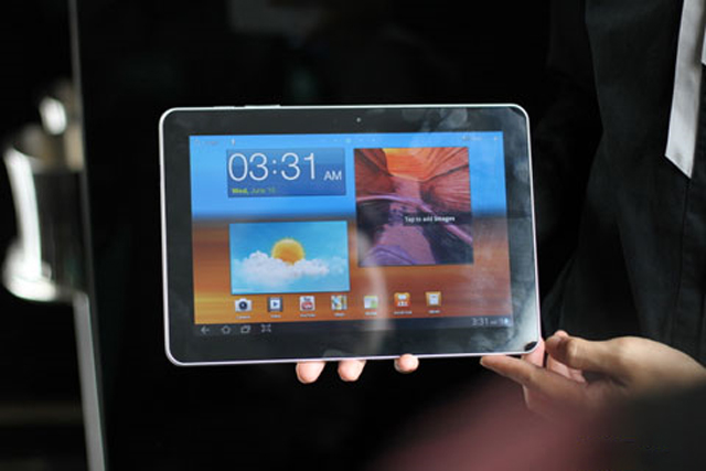 Galaxy Tab 10.1 giá chưa tới 15 triệu