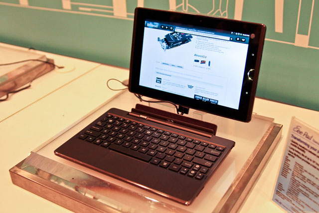 Eee Pad Transformer về VN với giá gần 11 triệu đồng