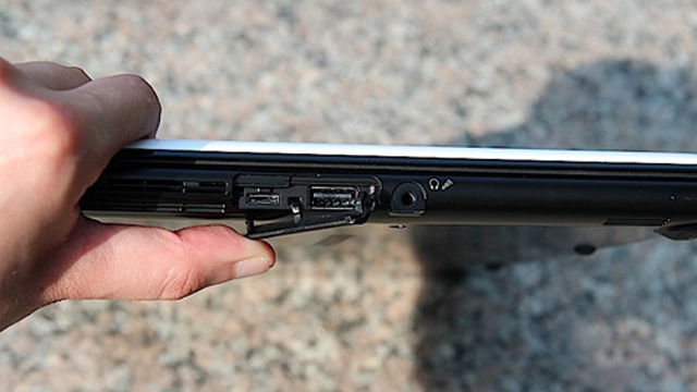 'Đập hộp' Samsung Series 5 ChromeBook