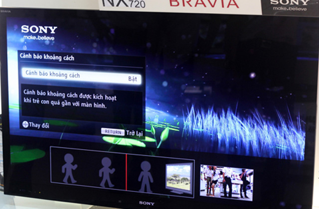 Ngắm mẫu 3D cao cấp NX720 của Sony