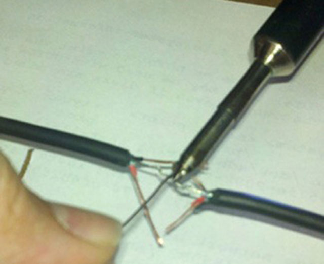 Kinh nghiệm nối dây headphone bị đứt không làm giảm chất lượng âm thanh