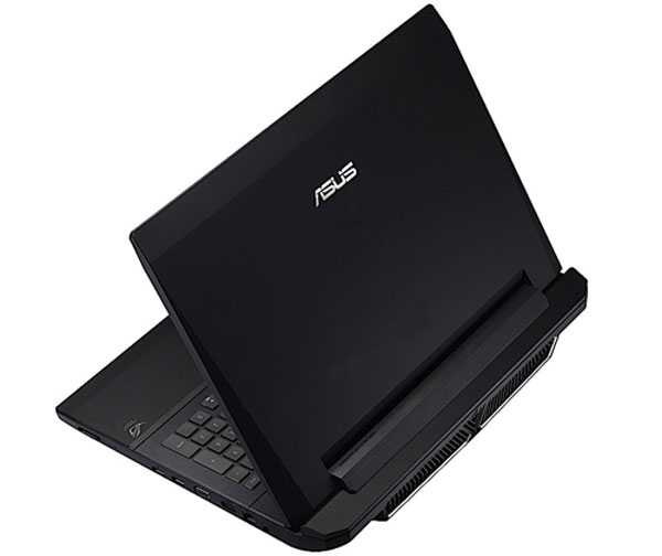 Laptop 3D cho game thủ của Asus giá gần 2.000 USD