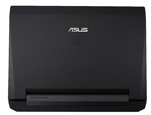 Laptop 3D cho game thủ của Asus giá gần 2.000 USD