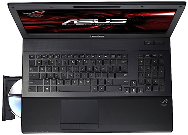 Laptop 3D cho game thủ của Asus giá gần 2.000 USD