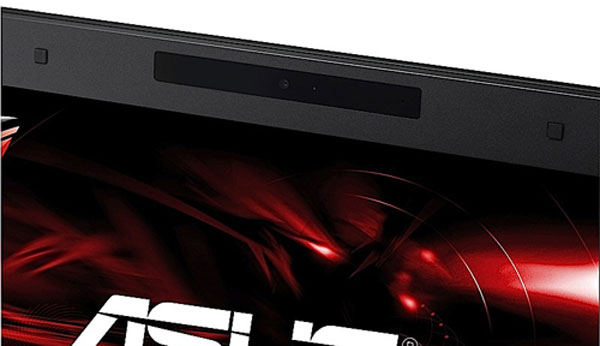 Laptop 3D cho game thủ của Asus giá gần 2.000 USD