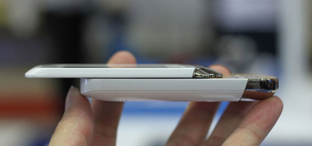 Ảnh bộ ba Nokia C2 tại Nokia Connection