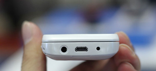 Ảnh bộ ba Nokia C2 tại Nokia Connection