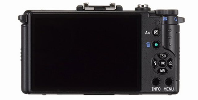 Máy ảnh thay ống kính nhỏ nhẹ nhất thế giới lộ diện