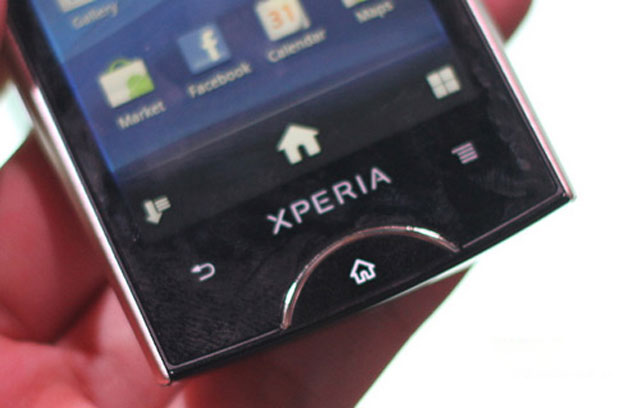 Ảnh thực tế Sony Ericsson Xperia Ray
