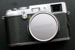 Fujifilm sửa đổi, bổ sung 22 tính năng cho X100