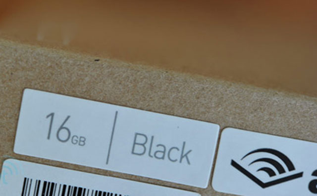 'Đập hộp' máy nghe nhạc Cowon C2