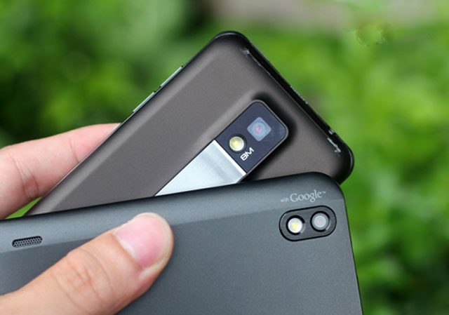 Optimus Black vs. Optimus 2X