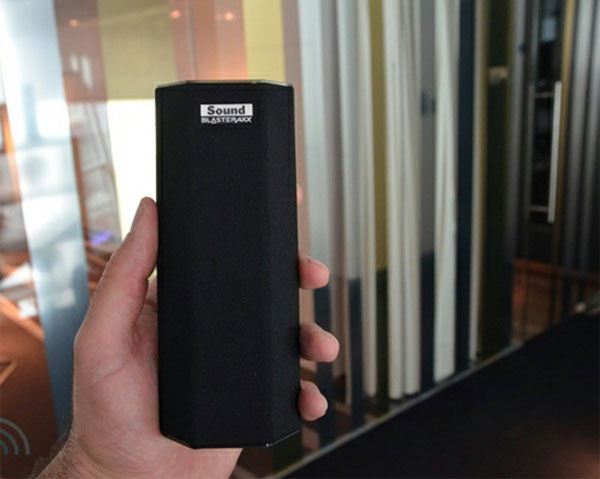 Creative ra bộ ba loa di động 'song sinh'