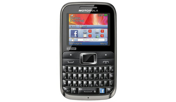 Motorola giới thiệu điện thoại phổ thông 3 sim