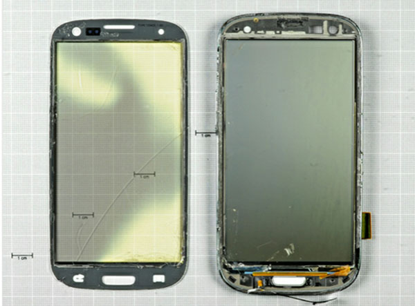 'Phẫu thuật' Samsung Galaxy S III