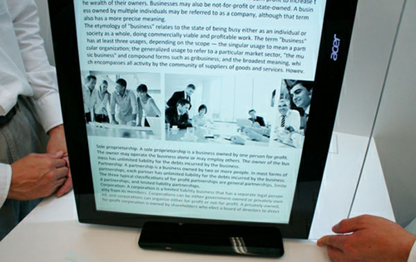 Máy tính all-in-one của Acer hỗ trợ 64 điểm cảm ứng