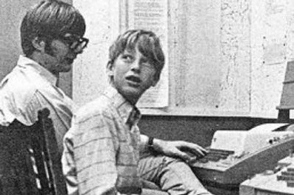 Những cung bậc bất ngờ trong cuộc đời Bill Gates