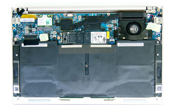 Bên trong Zenbook Prime bản 11,6 inch