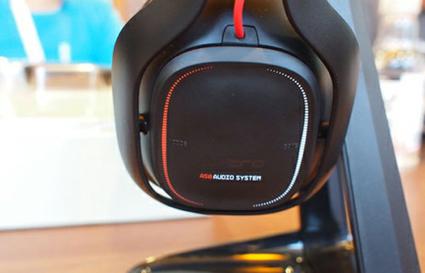 Tai nghe Astro không dây đầu tiên cho game thủ