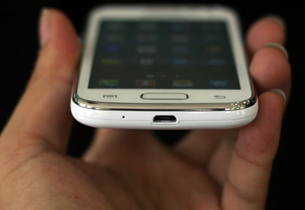 Samsung Galaxy Ace 2 giá 7 triệu đồng