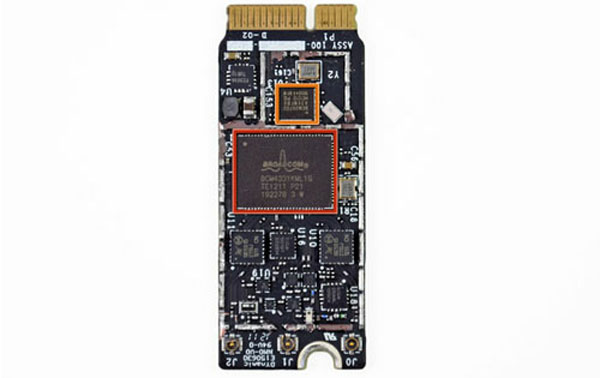 'Mổ bụng' MacBook Pro 2012