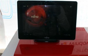 Tablet 10,1 inch của Fujitsu tại VN