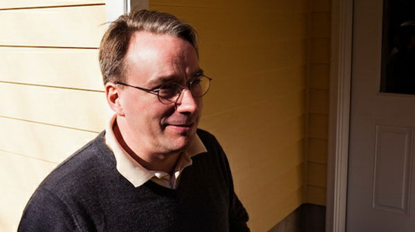 Cha đẻ Linux nhận giải "Nobel" công nghệ