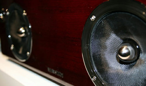 Samsung ra loa dock cho Galaxy và thiết bị của Apple