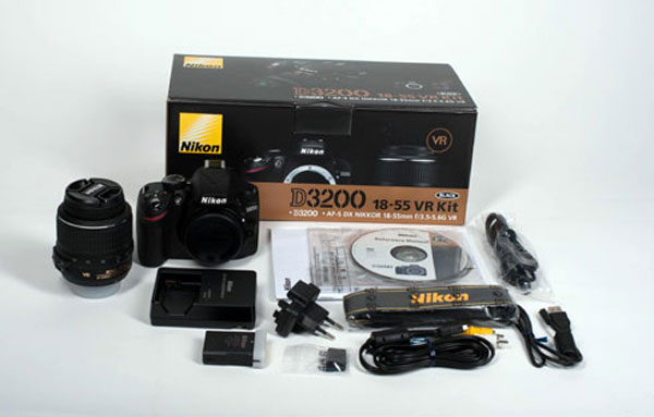 Nikon D3200 xách tay giá 16 triệu đồng