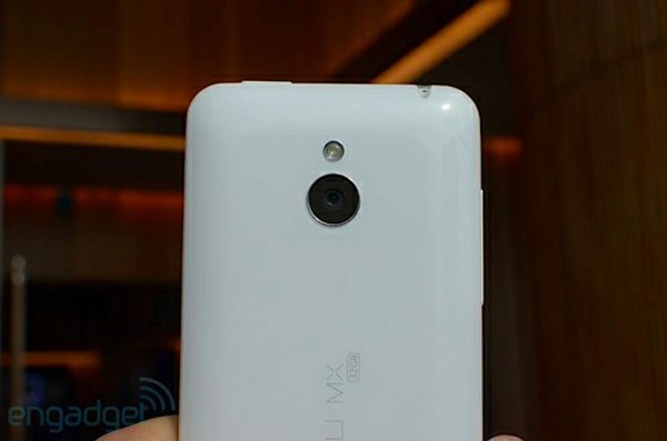 Meizu MX 4-core bắt đầu bán