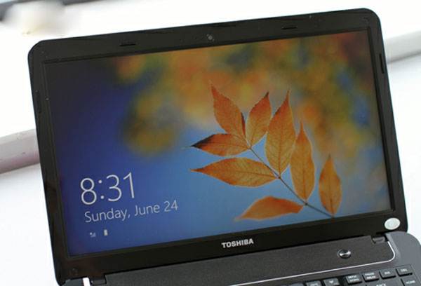 Laptop Toshiba Ivy Bridge giá 13,3 triệu