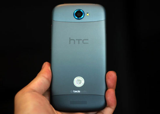 HTC One S chính hãng giá 13 triệu