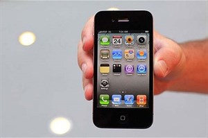 iPhone 4 và iPad 2 bất ngờ bị cấm nhập vào Mỹ