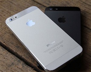 Doanh số iPhone 5 và Xperia Z tại Việt Nam sụt giảm