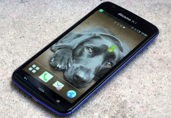 Smartphone Full HD 4,8 inch dùng màn hình IGZO của Sharp. Smartphone Full HD chống nước kiểu mới của Sharp