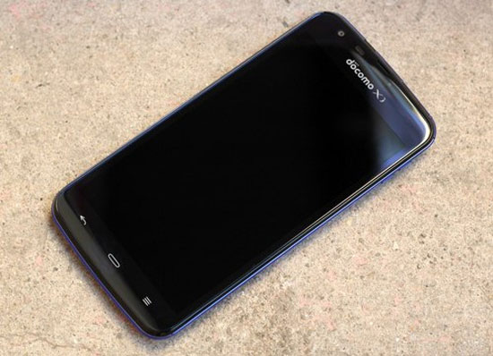 Sharp SH06-E là model vừa được phát hành tại Nhật cuối tháng 5 Smartphone Full HD chống nước kiểu mới của Sharp