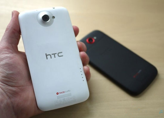 Những mẫu điện thoại Android như HTC One X xuống giá rất nhanh sau một năm bán ra thị trường. Mất giá nhanh - Điểm yếu nhất của smartphone Android