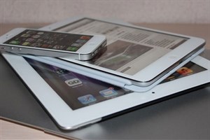 iPhone giá rẻ và iPad Mini 2 có hàng từ tháng 8