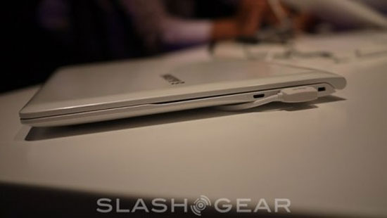 Trọng lượng tổng thể 1,44 kg, mỏng 16,9 mm ATIV Book 9 Plus và Book 9 Lite chính thức trình làng