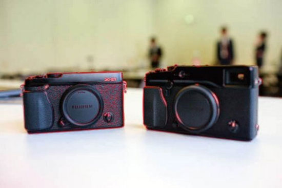 Tính năng Focus peaking sẽ "tô sáng" các vùng ảnh nét bằng màu sắc. Fujifilm thêm tính năng Focus Peaking cho X-Pro1 và X-E1