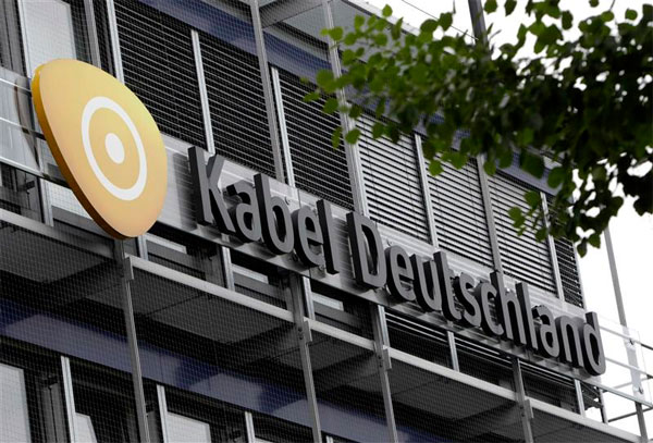 Vodafone mua lại hãng truyền hình cáp lớn nhất Đức