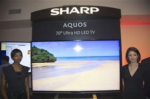 Sharp trình làng TV đầu tiên đạt chứng nhận THX 4K