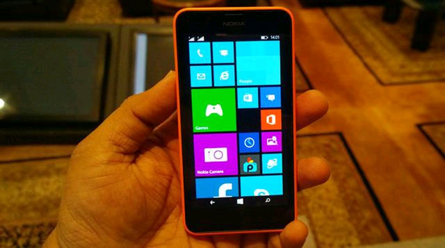 Tương tự như dòng Lumia 630 Lumia 638 bất ngờ lên kệ với giá phải chăng
