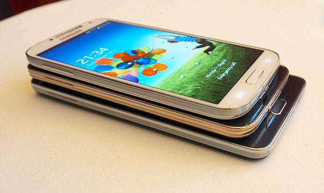 Galaxy Alpha viền kim loại dự kiến ra mắt cuối tháng 7