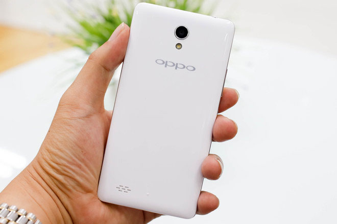 Camera được nâng lên mức 5 megapixel đối với camera chính và 2 megapixel ở camera trước