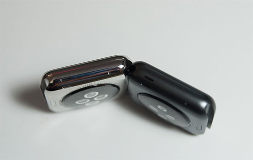 Tháo dây dễ dàng chỉ trong 3 giây với cả 2 phiên bản