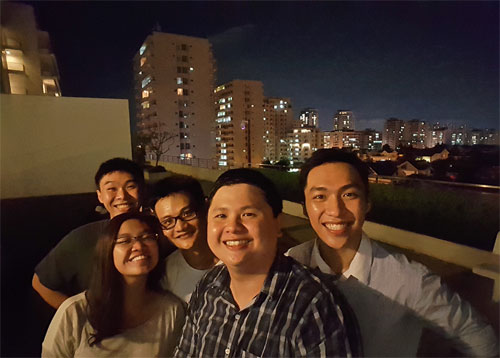 Sử dụng hiệu quả camera trước của Galaxy S6 để chụp ảnh 'tự sướng" Chụp selfie góc rộng